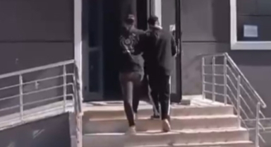 Yol kesip silahla yağmaladı...Zanlı yakalandı