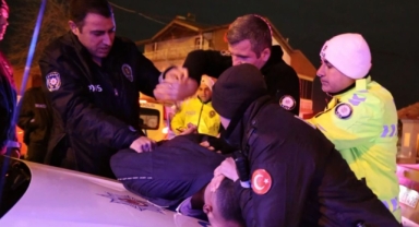 Alkollü şekilde polisten kaçtı, yakalanınca polisi tehdit etti