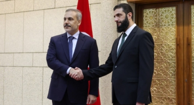 Bakan Fidan, Suriye'deki yeni yönetimin lideri Şara ile Şam'da görüştü