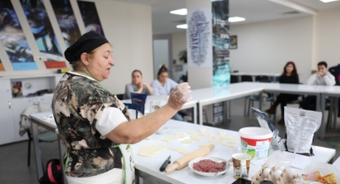 Balçova Belediyesi’nden Çölyak hastalarına beslenme eğitimi