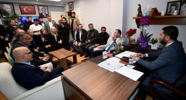 Bornova’da siyaset üstü diyalog ... Ömer Eşki’den AK Partili Dağlıer’e ziyaret
