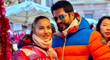 Burak Özçivit ve Fahriye Evcen’den eğlenceli tatil paylaşımları!