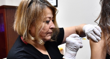 Büyükşehir'den HPV aşısı uygulaması