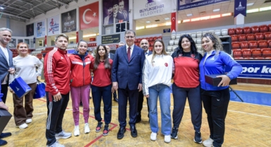 Büyükşehir'den sporculara destek sözü: Yanında olacağız