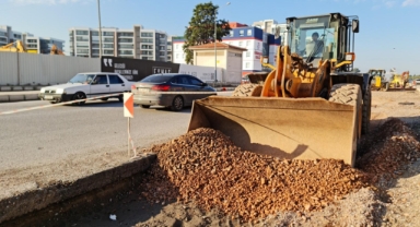 Çiğli’de trafik yoğunluğunu azaltacak müdahale... Eski Havaalanı Caddesi yenileniyor
