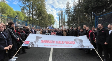 Devrim şehidi Kubilay 94. ölüm yıl dönümünde unutulmadı... Özgür Özel de katıldı!
