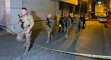 Esenyurt’ta polise silahlı saldırı