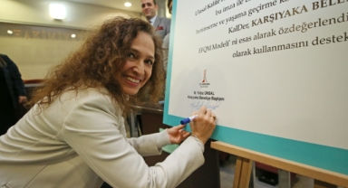Karşıyaka'da kaliteli hizmet için yeni adım... KalDer ile protokol imzalandı