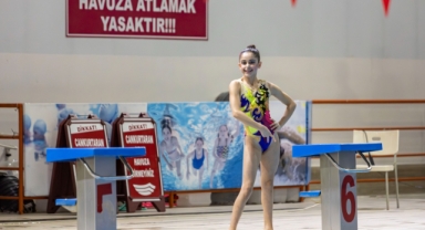 Karşıyaka'nın 'su perileri' Türkiye Şampiyonası'nda!