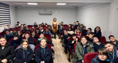 Manisa Büyükşehir Belediyesi çocuklarda çevre bilincini artırıyor