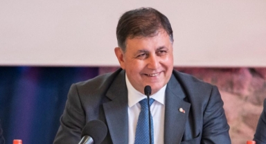 Tugay'dan Karşıyaka Stadı için çağrı: Bizi oyalamayın