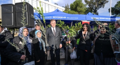 Tugay, Kınık’ta üreticilere fidan dağıttı:Çiftçimizin yanında olacağız