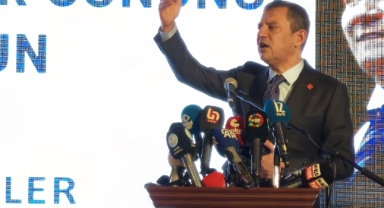 CHP Lideri Özel'den İzmir'de 'SGK kesintisi' tepkisi: Ekonomik darbe!