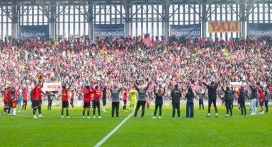 Hedef seriyi sürdürmek... Göztepe evinde Antalyaspor'u ağırlıyor