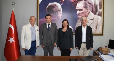 İZDENİZ ve Foça Belediyesi’nden ortak adım... Fok Marina’ya büyük destek