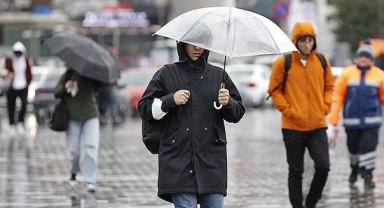 İzmir'in yeni haftada hava raporu... Önce güneş sonra sağanak!