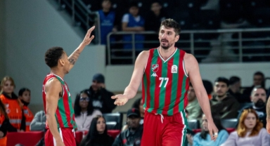 Karşıyaka Basketbol’da 2 oyuncu daha gidiyor