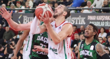Kenan Sipahi, Karşıyaka’ya veda etti