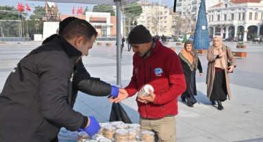 Manisa Büyükşehir'den vatandaşlara kandil helvası