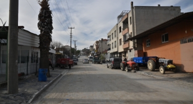 Manisa'da Zeytinliova’nın sokakları yenilendi