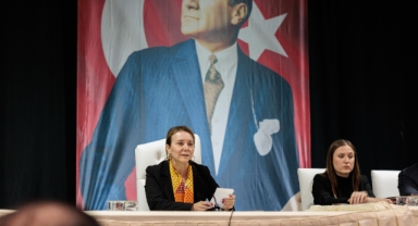 Mutlu’dan Konak’a yeni Oyun Evi müjdesi...CHP Lideri Özel de açılışa gelecek!