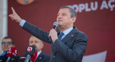 Özgür Özel Kemalpaşa'da iktidarı hedef aldı... Sandık çağrısı yaptı!