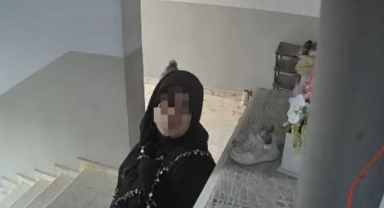Zillere bastı, kamerayı görünce göbek attı