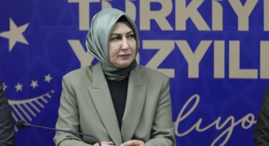 AK Parti Çeşme İlçe Başkanı Özen'den Başkan Denizli'ye 'doğalgaz' çıkışı!