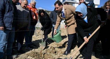 Bornova'da coğrafi tescil adımı... Misket Üzüm yeniden doğuyor