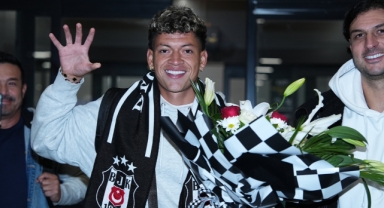 Elan Ricardo İstanbul’a geldi
