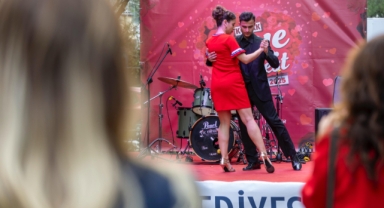 Konak’ta Love Fest rüzgarı esti