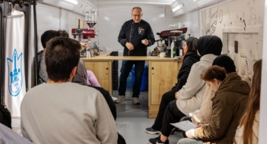 Konak’ta mobil barista eğitimi