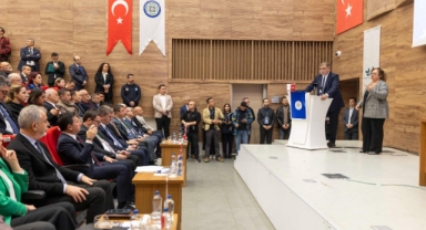 Tugay'dan hükümete 'sıfır karbon' çağrısı!