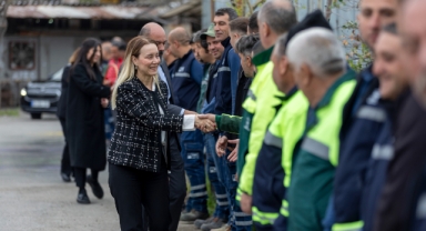 Başkan Mutlu belediye çalışanlarıyla bayramlaştı
