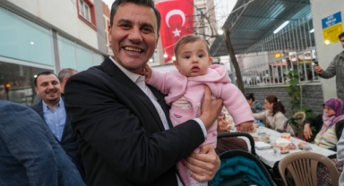 Başkan Zeyrek Akhisar’da Balkan Göçmenleri ile iftarda buluştu