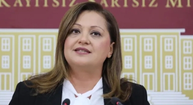 CHP’li Burcu Köksal'dan şaşırtan karar!