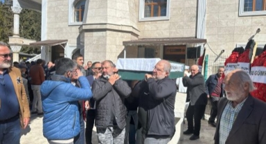 Emekli öğretmene hüzünlü veda