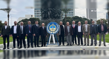 Erzurum’un Kurtuluşunun 107. yılı ve İstiklal Marşı’nın kabulünün 104. yılı İzmir’de kutlandı