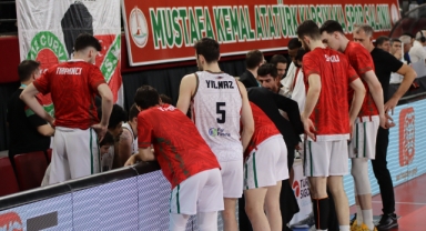 Karşıyaka Basketbol, Yalovaspor deplasmanında