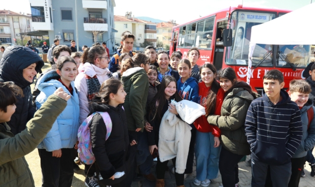 Kent Lokantası Öğrenci Otobüsü'nde dayanışma adımı