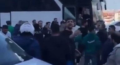Mağlubiyet sonrası ipler gerildi... Şehirde taşkınlık çıktı