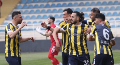 TFF 2. Lig: Bucaspor 1928: 2 - Beyoğlu Yeniçarşıspor: 1