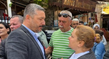 AK Partili Bayraklı'dan Şirince'de esnaf ziyareti... İşgaliye ücreti tepkisi!