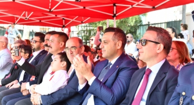 Başkan Yıldız, 23 Nisan Coşkusunu Miniklerle Paylaştı