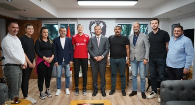 Bornova'nın Gururu Hasret Tuncer, Milli Takım yolunda