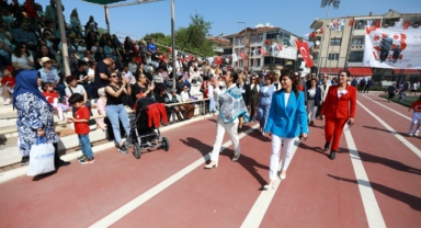 Efes Selçuk’ta 23 Nisan Çocuk Şenliği ile kutlandı
