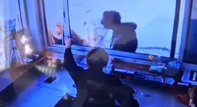 Eski nişanlısını öldürüp annesini yaralamıştı... İntihar eden saldırgan 6 yıl hapisle aranıyormuş!