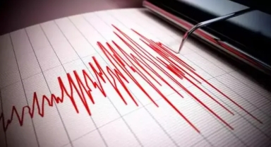 İzmir Körfezi'nde 4 büyüklüğünde deprem