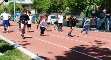 Karşıyaka atletizm pistinde bayram coşkusu