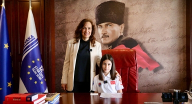 Karşıyaka’da yer gök bayram coşkusuyla renklendi!